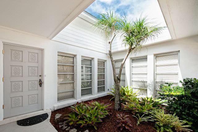 555 Chert Court Sanibel Entry Way 555 Chert Court Sanibel Entry Way