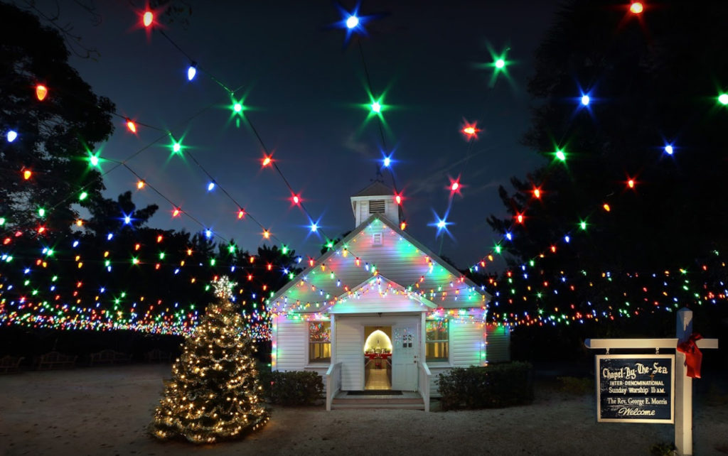 Chapel By The Sea on Captiva Island decorated for Christmas